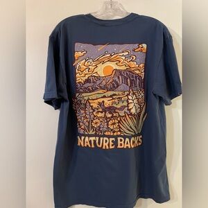 Nature Backs Roam (Midnight) Comfort Colors Southwest Nature Graphic Tee Sz L